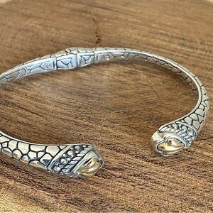 SAMUEL B Sterling Silver and Gold Hinged Bangle Bracelet